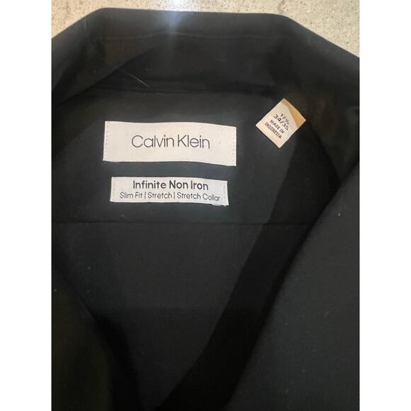 Calvin Klein Men’s Black Slim Fit Dress Shirt - Picture 3 of 3